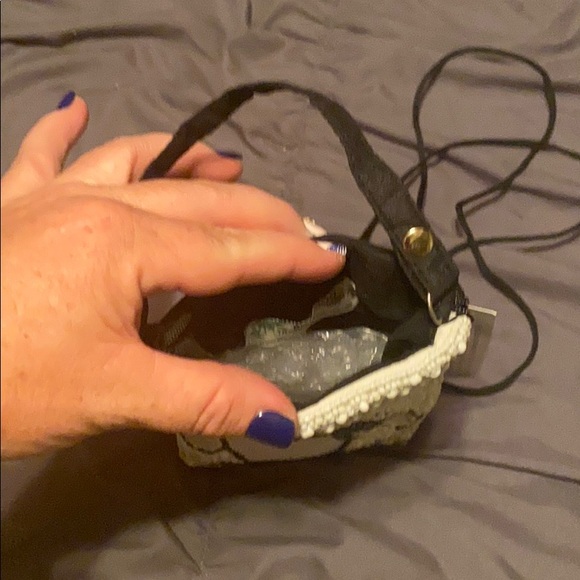 Adorable beaded mini purse - Picture 2 of 2